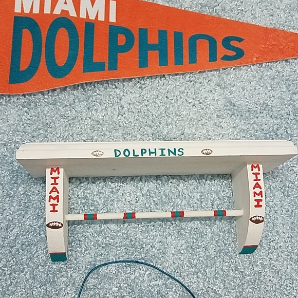Miami Dolphins Decor Bundle - Picture 5 of 8